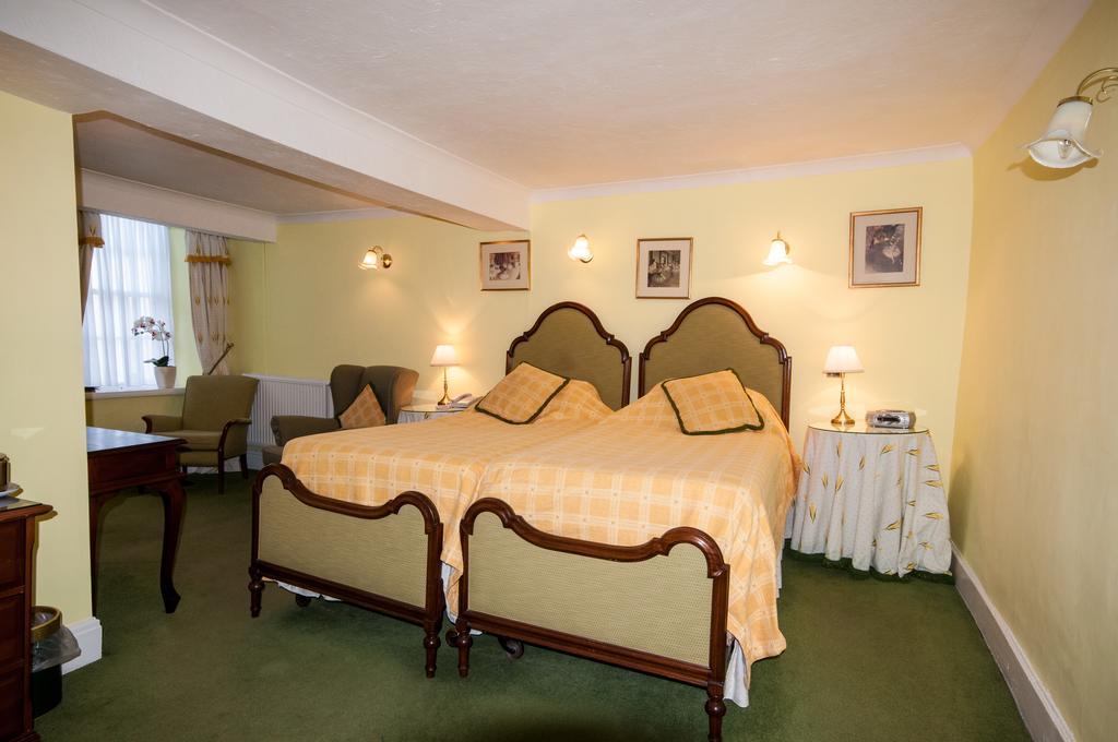 Bishopsgate House Hotel Beaumaris Buitenkant foto